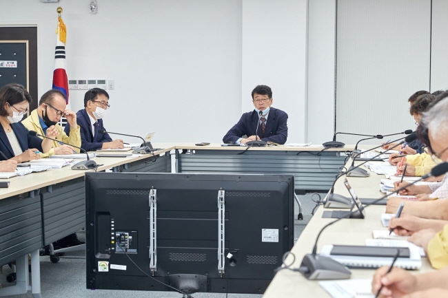 김태엽 서귀포시장 주재로 서구포형뉴딜사업 발굴 보고회가 13일 오전 개최됐다.